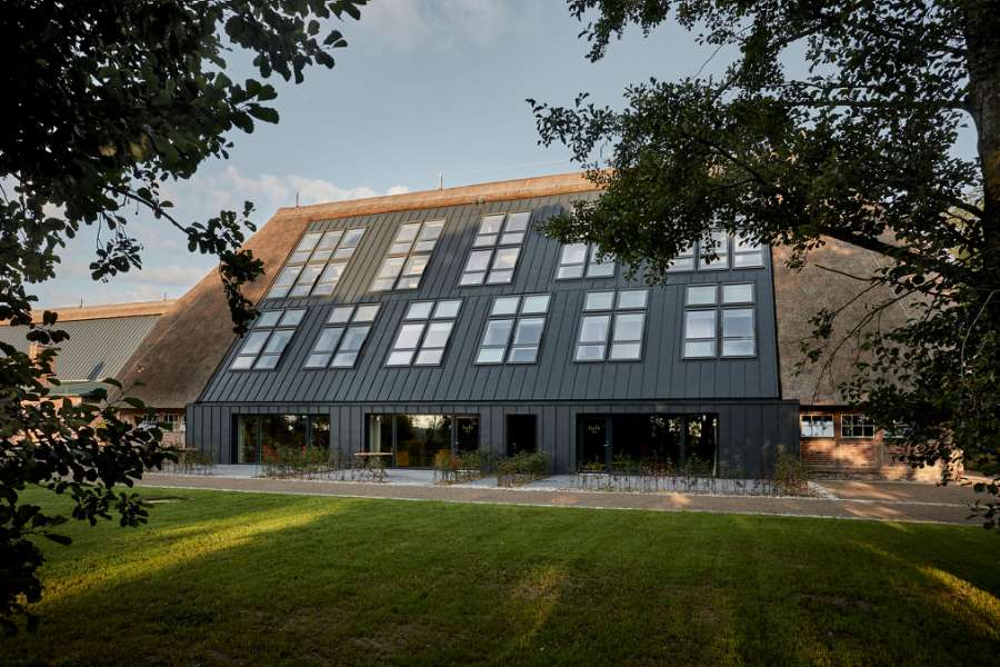 DS Nordic Click Seam transforms historic barn